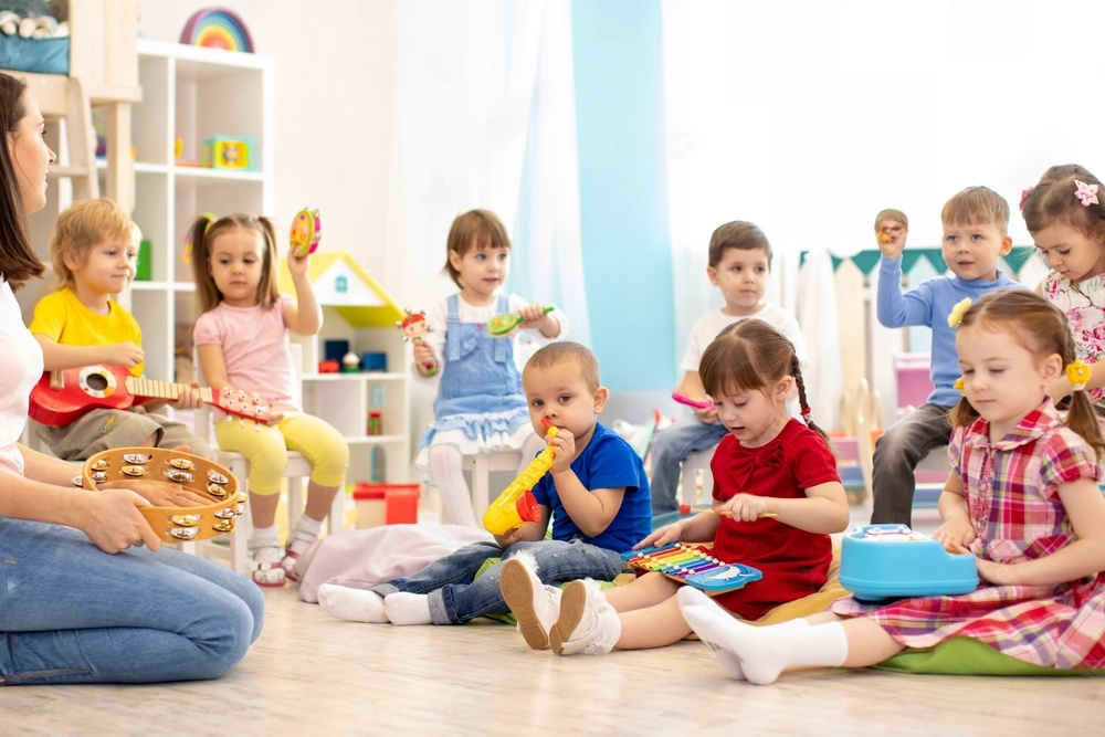 4 Benefits of Enrolling Your Child in an Early Education Center